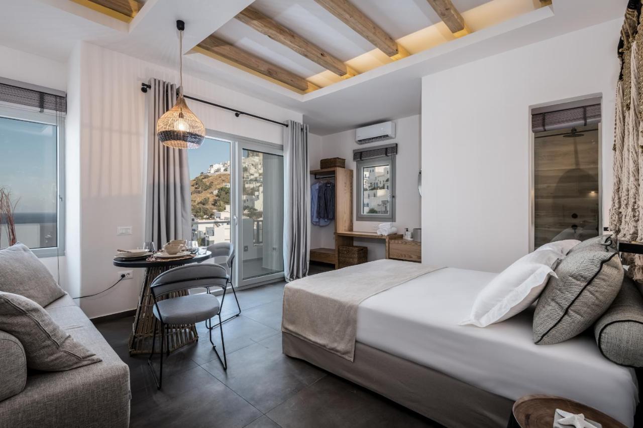 Vivere Luxury Suites Pera Gyalos Exterior photo