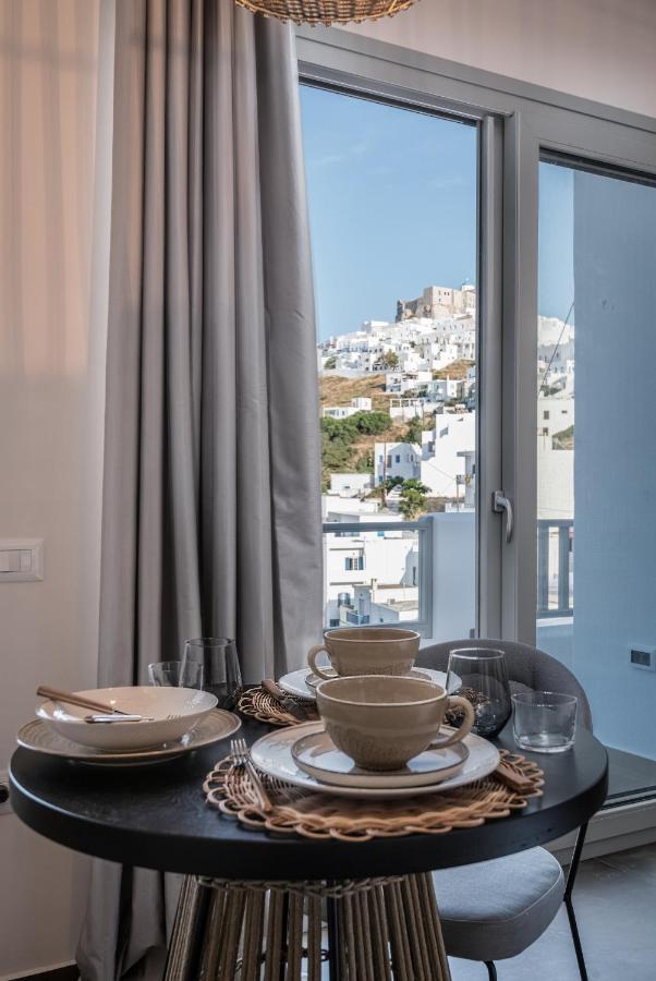 Vivere Luxury Suites Pera Gyalos Exterior photo