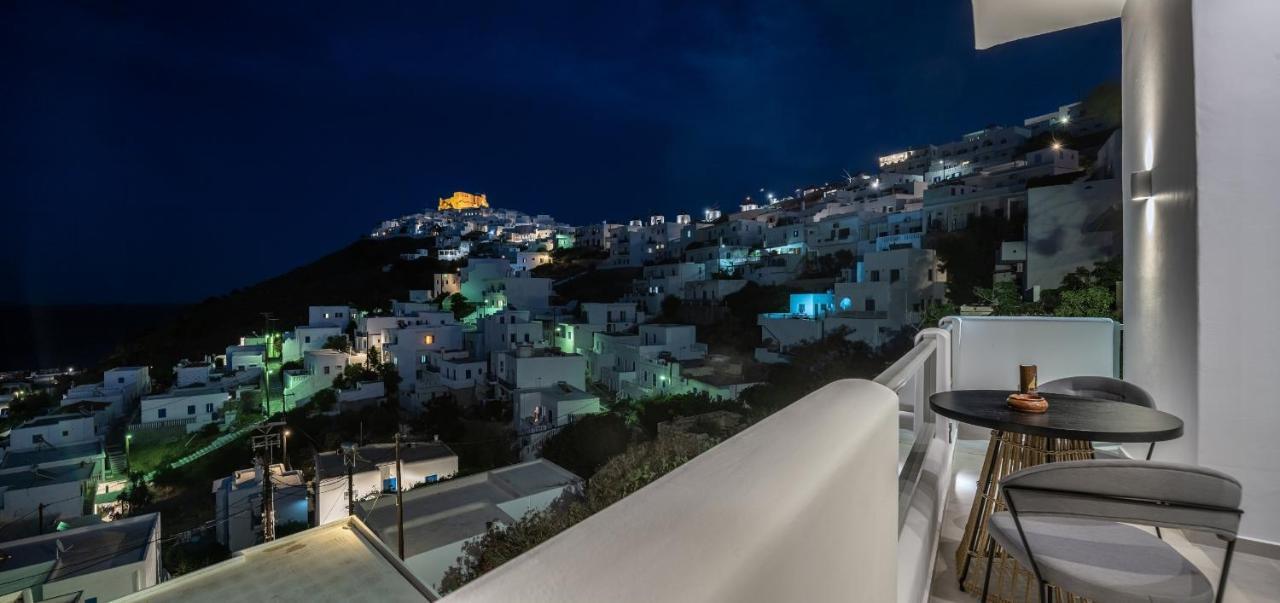 Vivere Luxury Suites Pera Gyalos Exterior photo